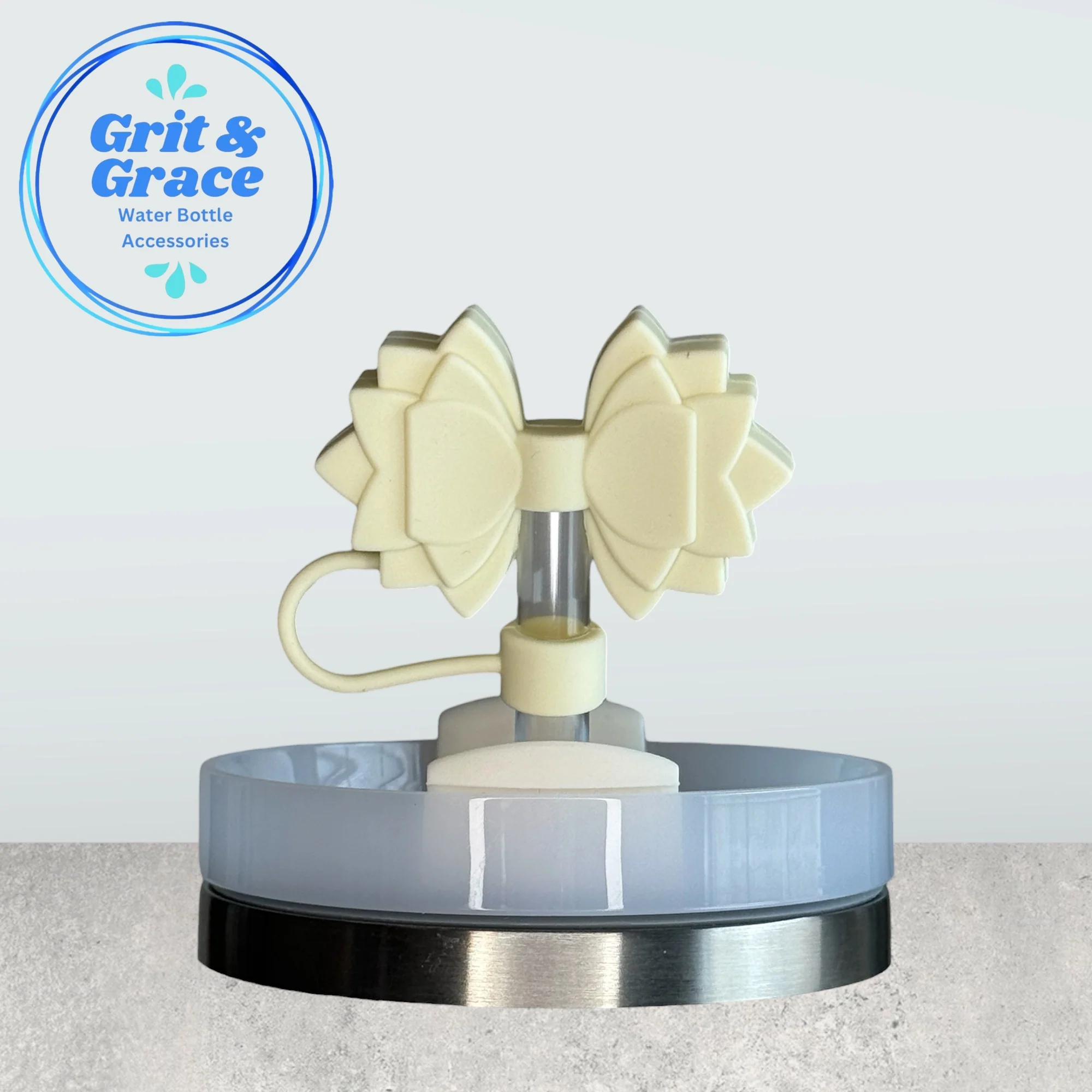 Gracie Straw Topper